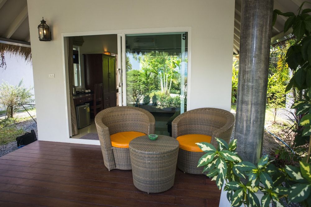 Serenity Resort Deluxe Bungalow 5