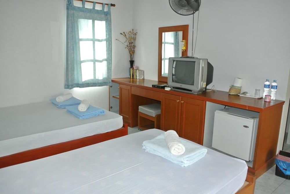 Chill Beach Resort Standard Room 5