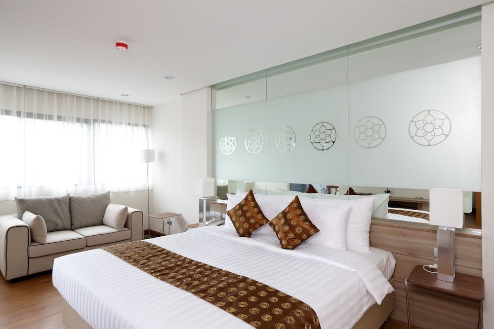 S17 @ Nimman Hotel Grand Double Room (Deluxe) 6