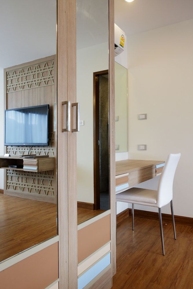 S17 @ Nimman Hotel Suite, 2 Bedrooms 13