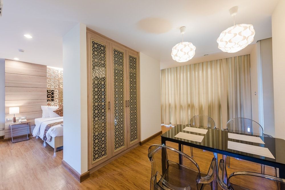 S17 @ Nimman Hotel Grand Double Room (Deluxe) 14