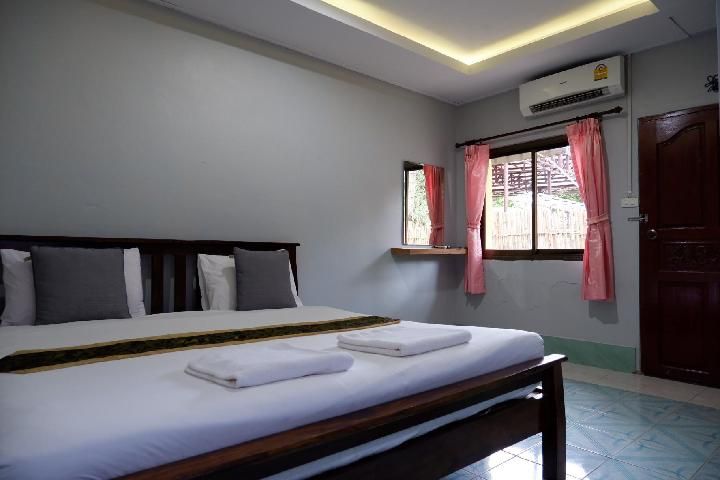 Double rooms with air conditioning