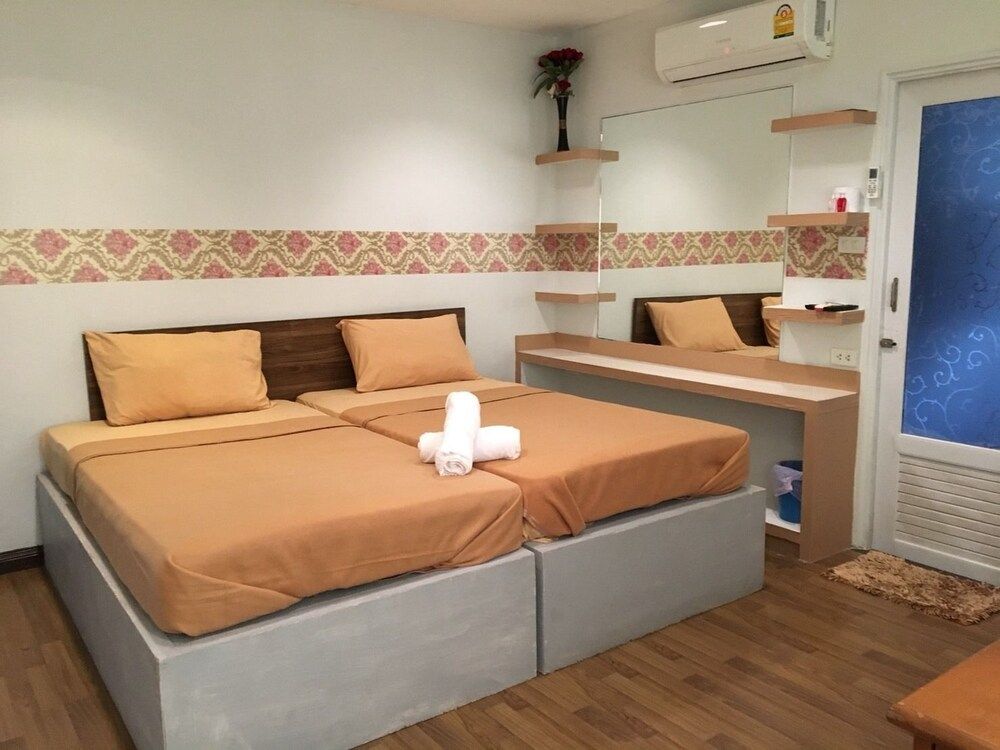 undefined Waratee Spa Resort Villa 9