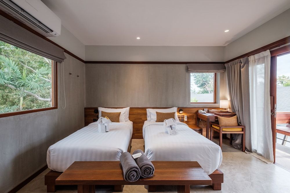 Banana Fan Sea Resort Standard Room, Balcony 2