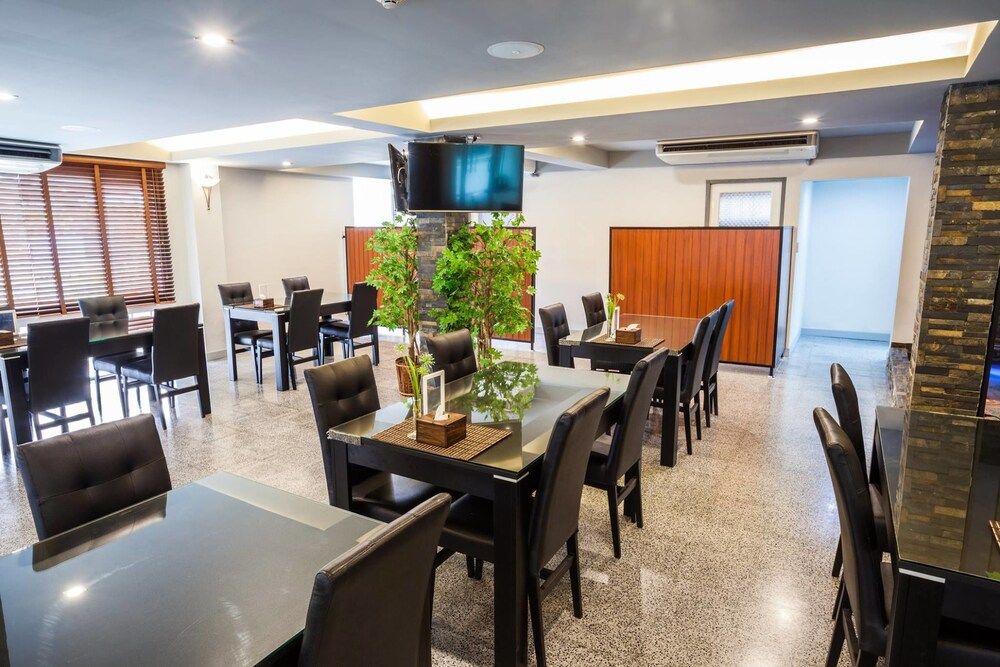 undefined Admire Thonburi 7