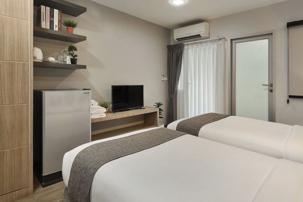 Superior Twin Room