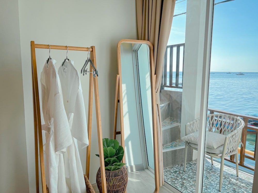 Moonlight Koh Larn Cozy Room 4