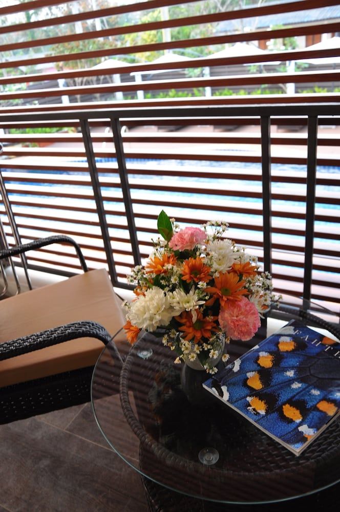 The Gallery @ Koh Chang Deluxe Double or Twin Room with Pool View 7