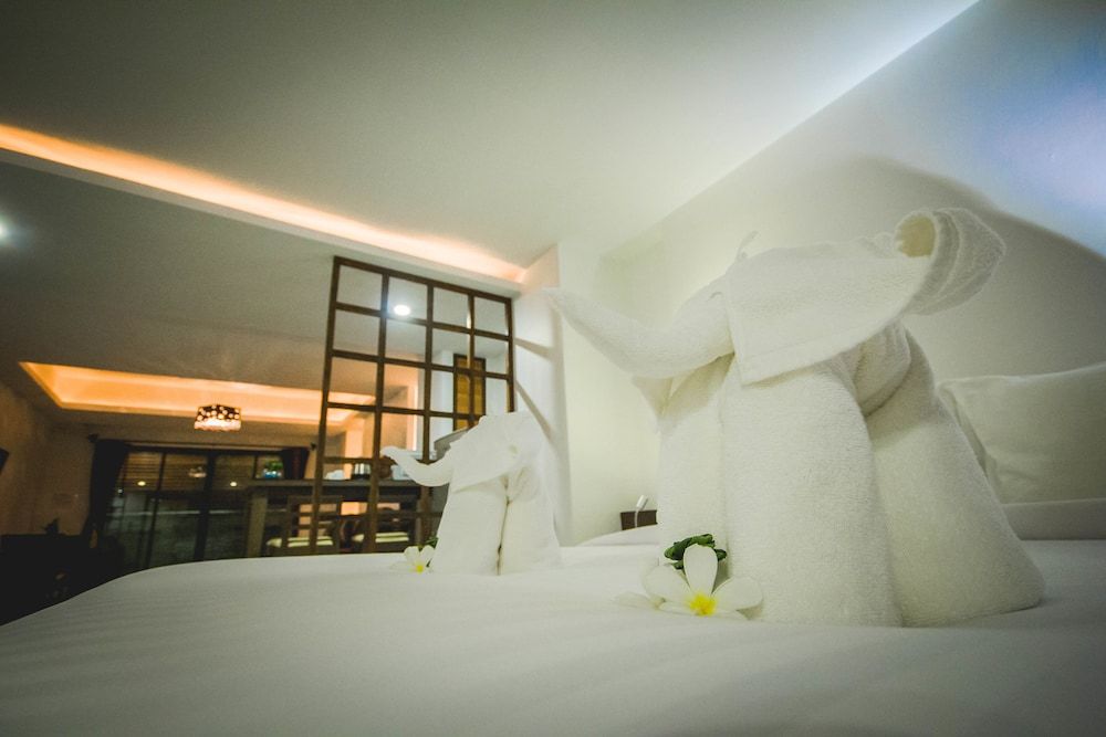 The Gallery @ Koh Chang Studio Room 2