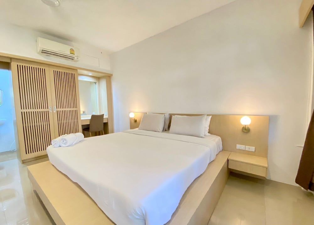 Garden Home Kata Deluxe Room, Garden View 2