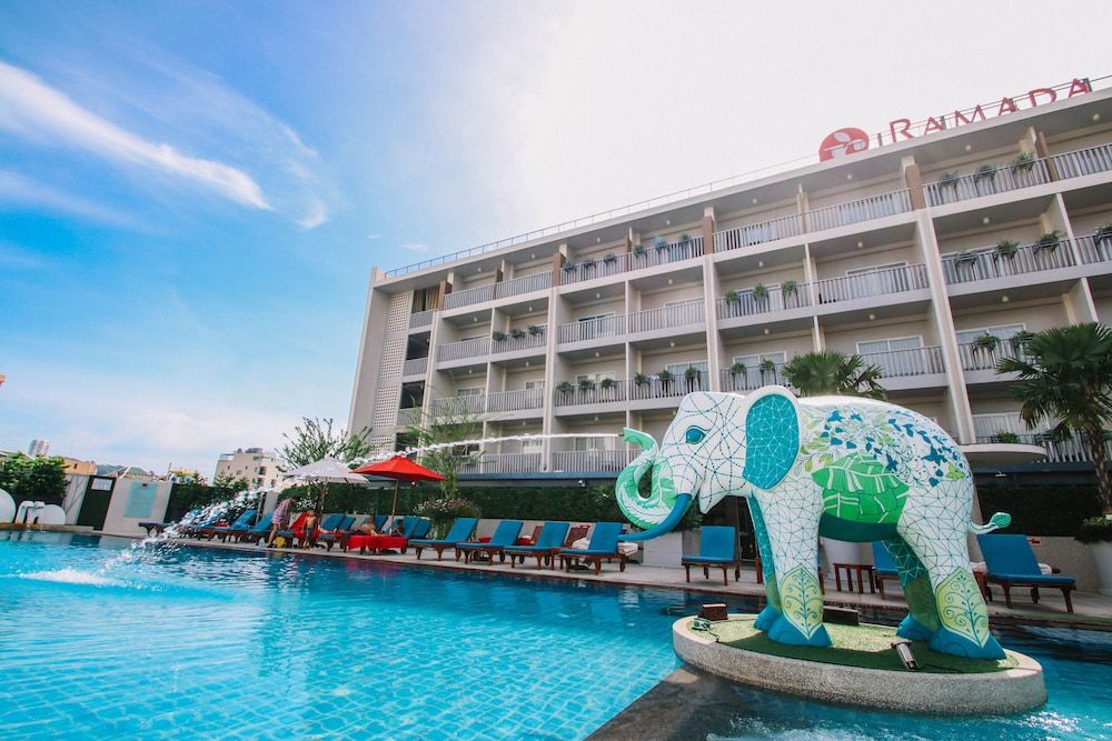 Ramada by Wyndham Phuket Deevana