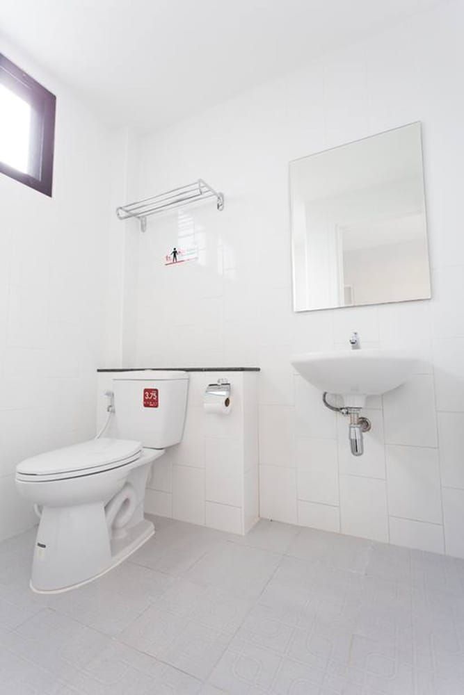 Baan Le Vimaan Twin Room 5