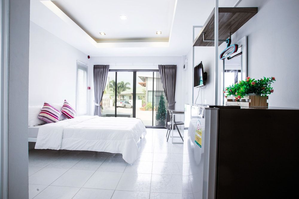 Baan Le Vimaan Double Room 4