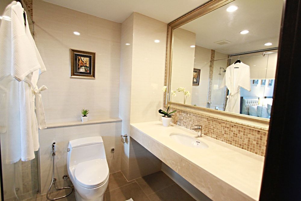 SN Plus Hotel - SHA Plus Superior Twin Room 4