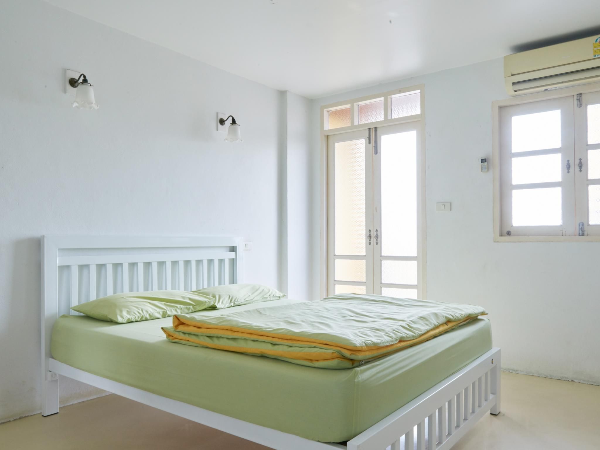 undefined Roof View Place 10