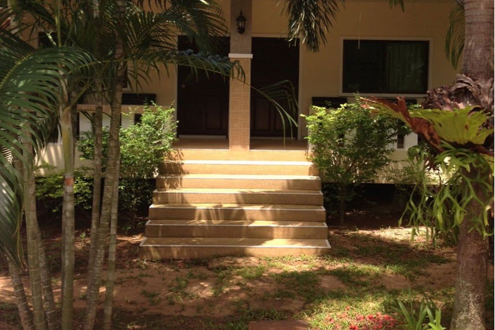 undefined Naya Bungalow 6