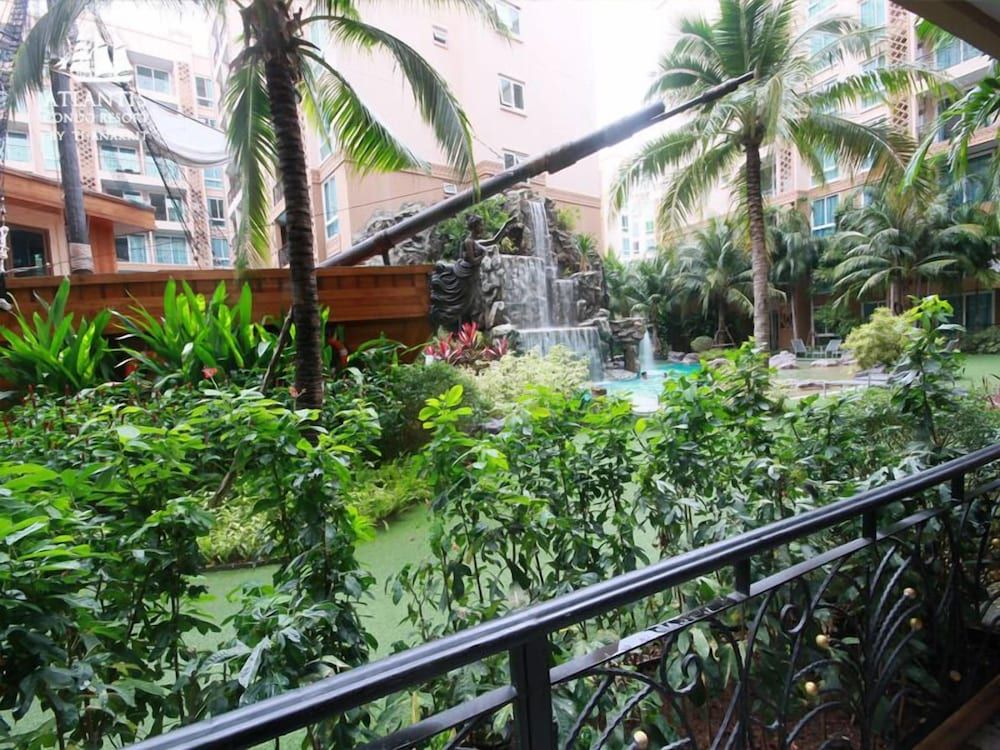 undefined Atlantis Condo and Water Park Pattaya by the Sea 9