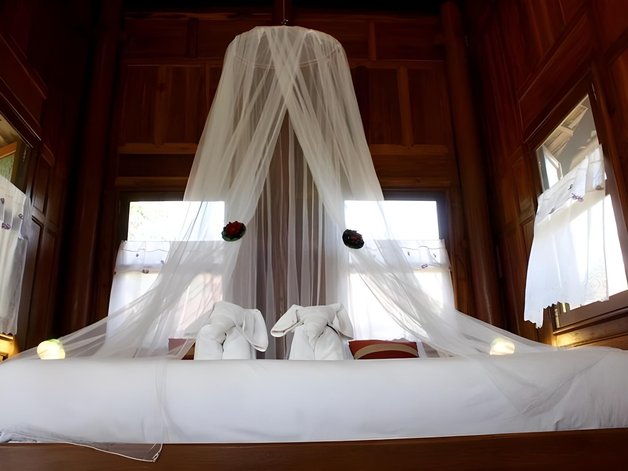 Ayodhara Village Honeymoon Villa