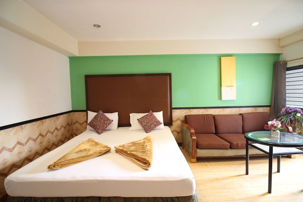 Kaya Place Standard Room