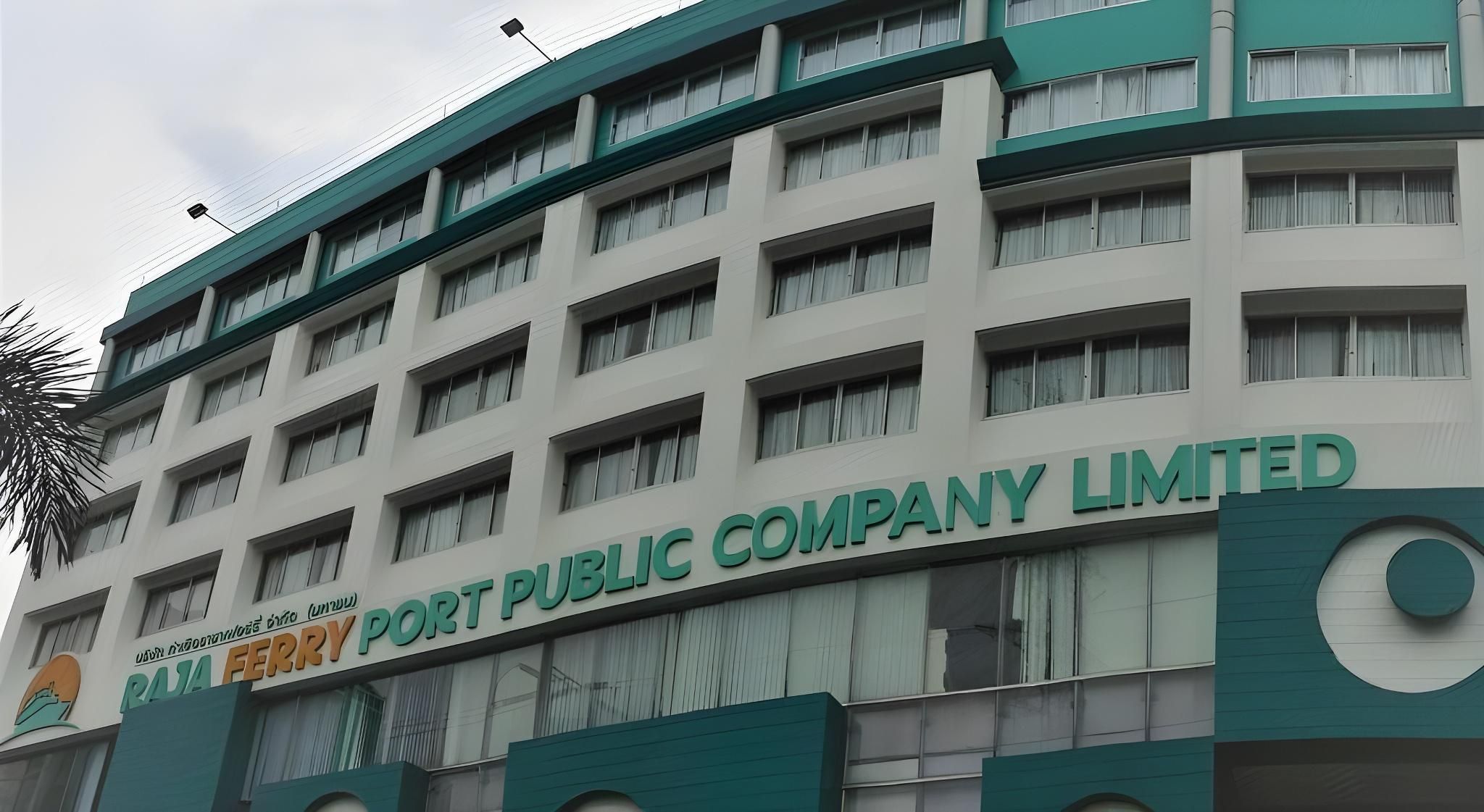 undefined Veronica Residence 4