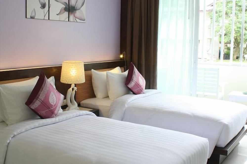 undefined The Mareeya Place 5