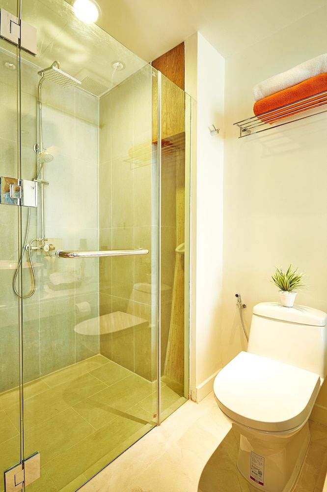 Bandara Beach Resort, Phuket Premier Room, Balcony, Sea View 11