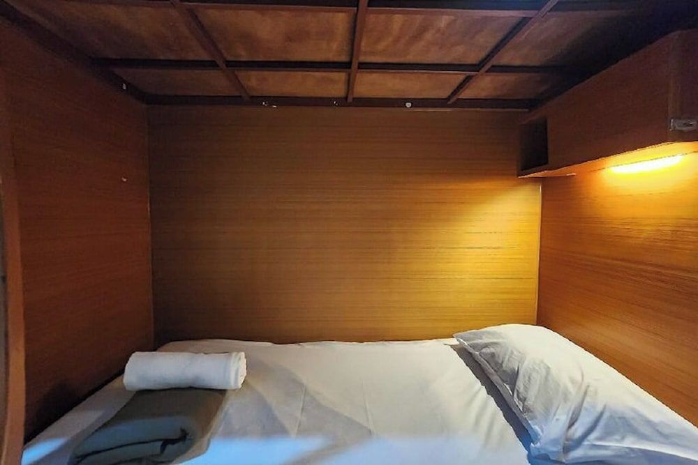 Loftel 22 Hostel Economy Twin Room, No Windows