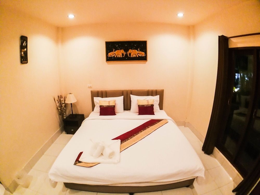 undefined Tanamas House 6