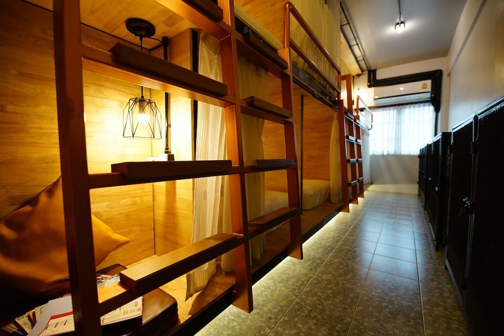 Sleep Owl Hostel Capsule in Female Dorm 9