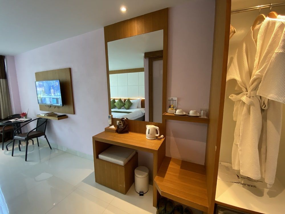 A Hotel Simply Standard Room 20