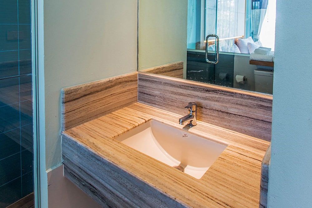 A Hotel Simply Standard Room 24