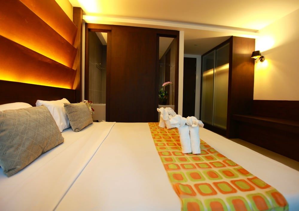 undefined The Bangkok Major Suite 10