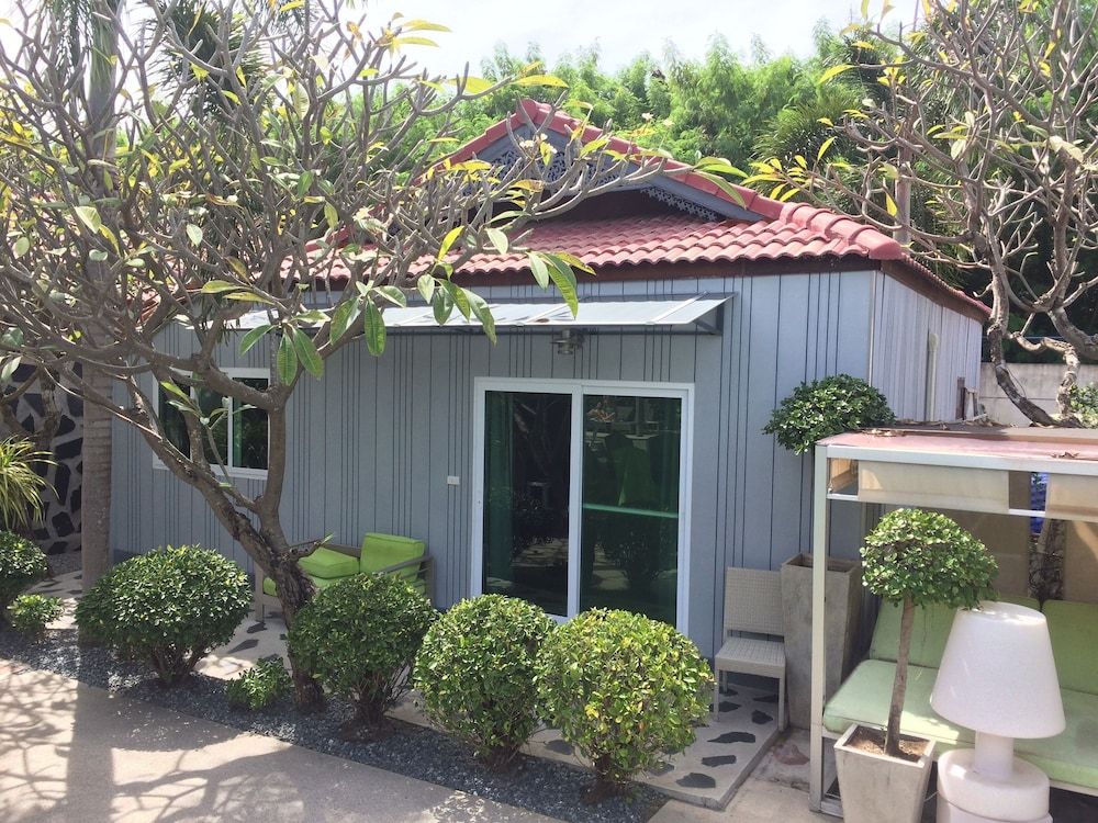 undefined Momento Resort 4