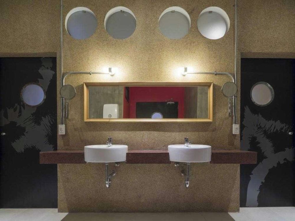undefined Collection O Jasaen Stylish Unique Hotel 10