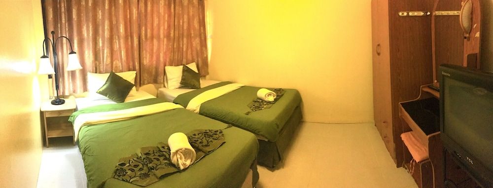 Phunyanuch Hotel Standard Twin Room