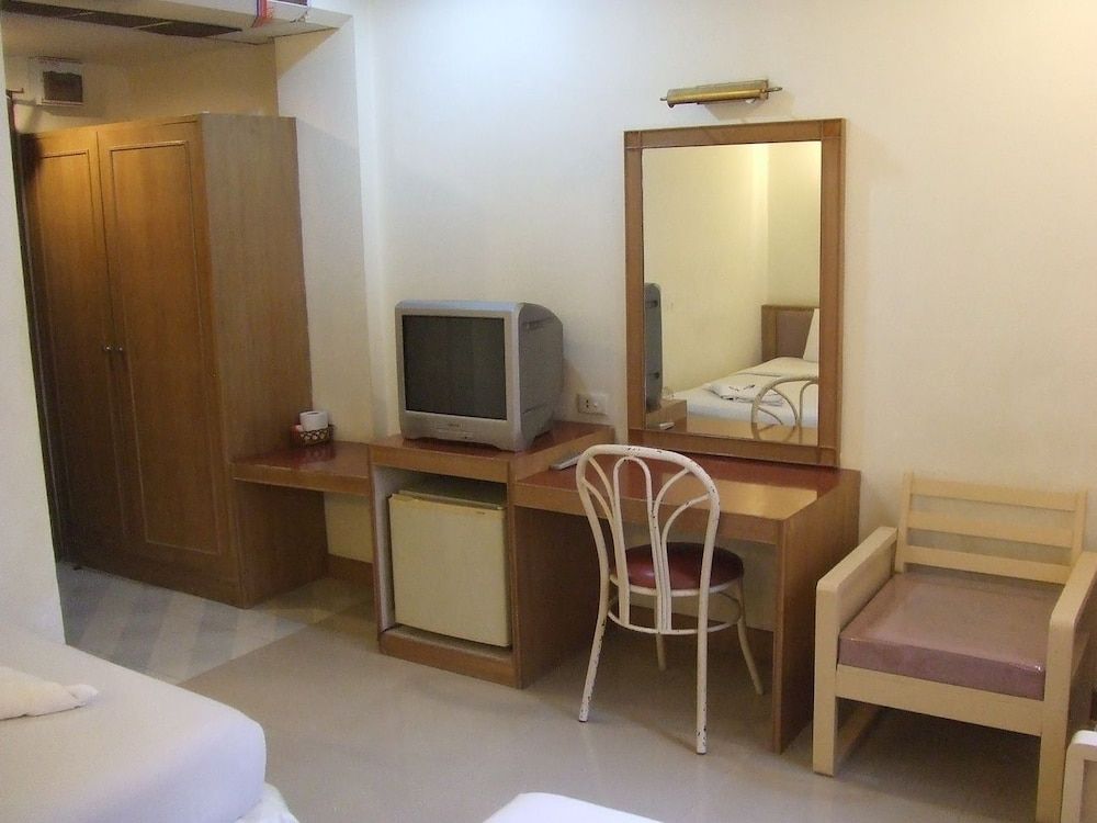 Phuluang Hotel Standard Twin Room 2