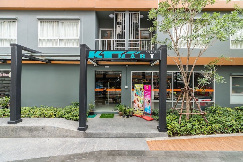 undefined The Grass Serviced Suites by At Mind 5