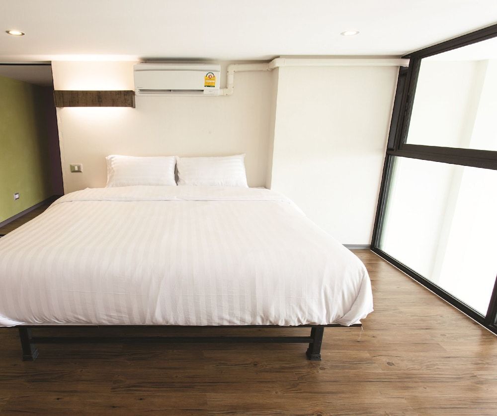 undefined Varrzon Residence Srinakarin 56 4