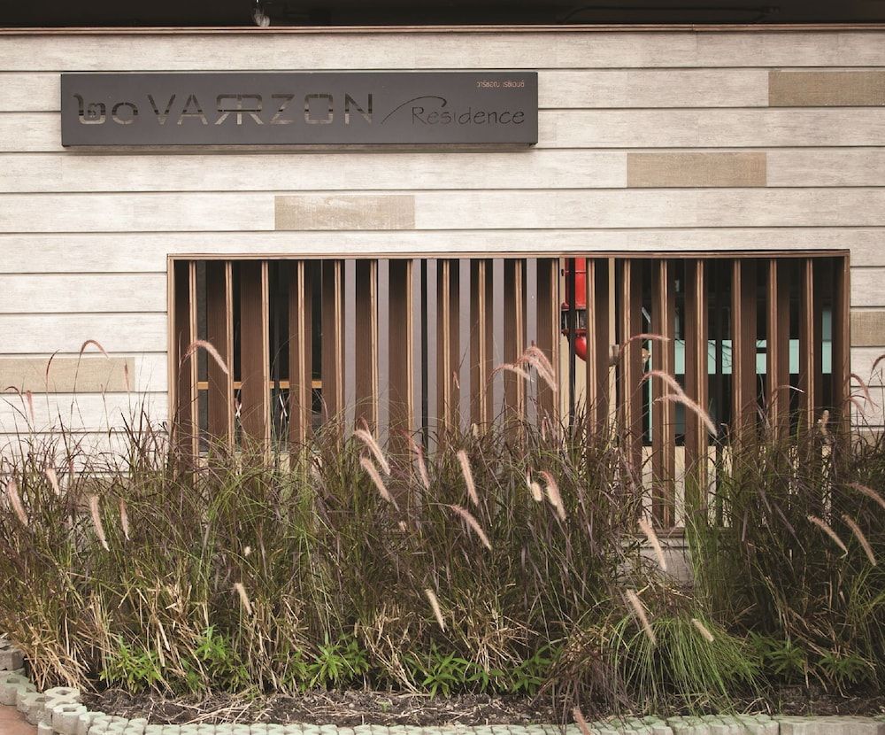 undefined Varrzon Residence Srinakarin 56 2