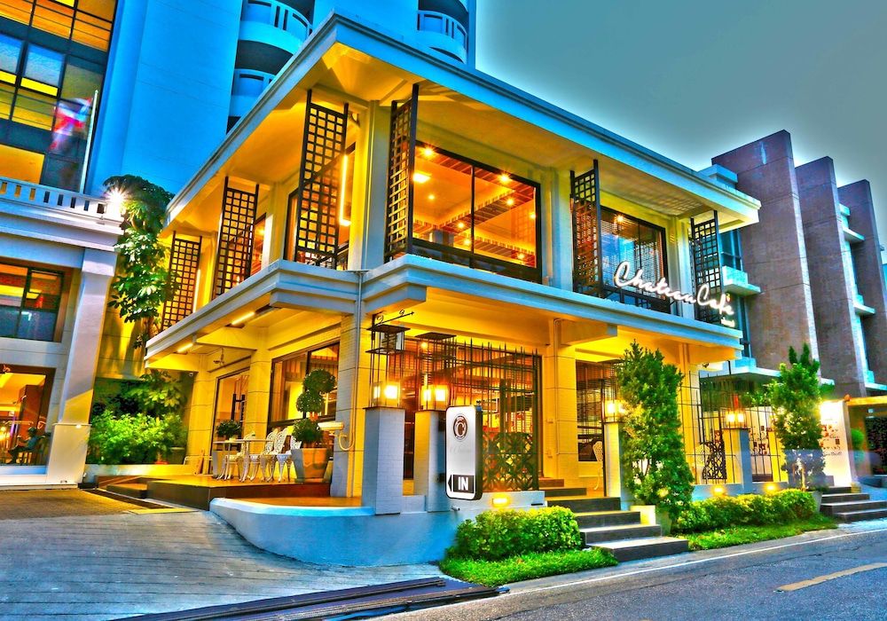 undefined Chateau de Sukhumvit 8