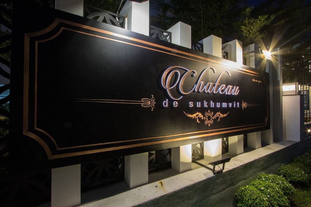 undefined Chateau de Sukhumvit 8