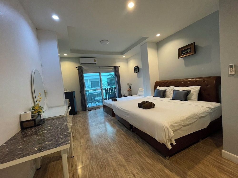 undefined OYO 75486 Anna Residence Jomtien 2