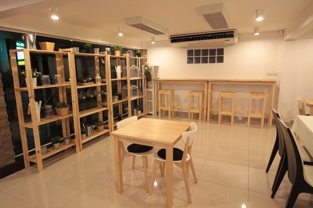 undefined Napaville Huai Khwang 10