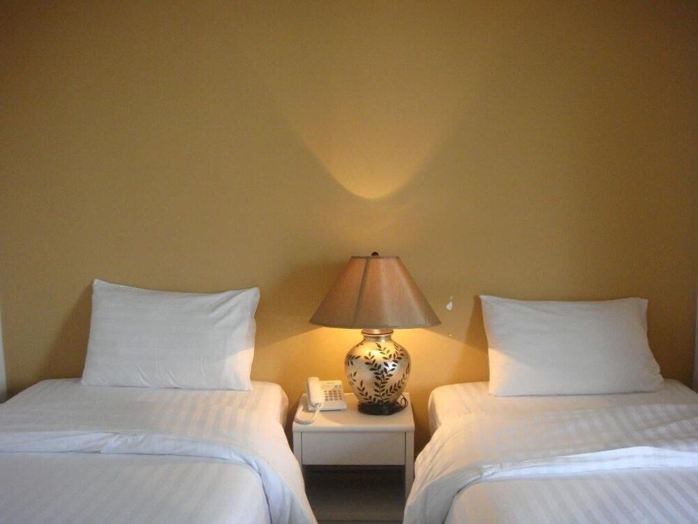 Twin Room, Balcony