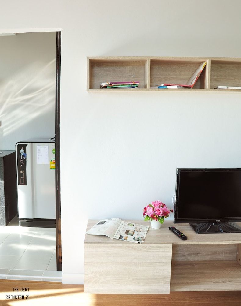 The Vert Apartment Grand Studio 7