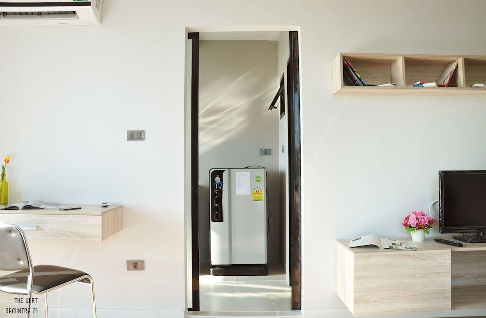 The Vert Apartment Grand Studio 6