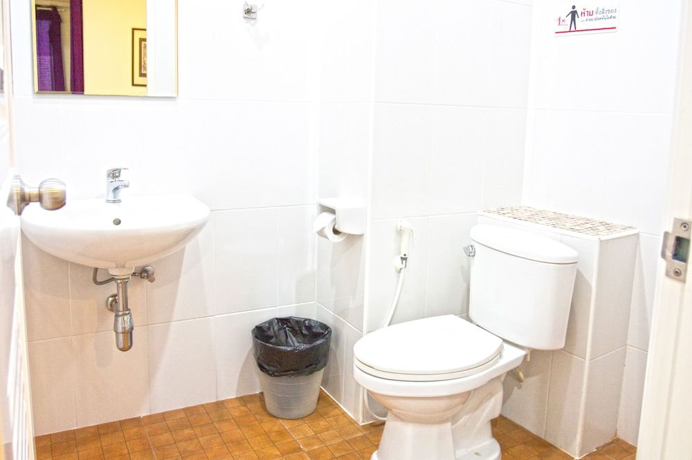 26 Bed and Coffee Deluxe Studio, 1 Queen Bed, Corner 10