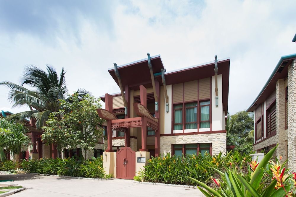 undefined Amatapura Beach Villa 10 4