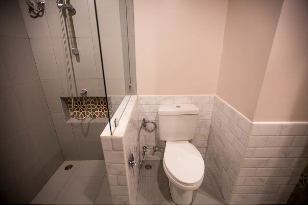 Vera Nidhra - Self check-in after 7pm Double Room with Window 6