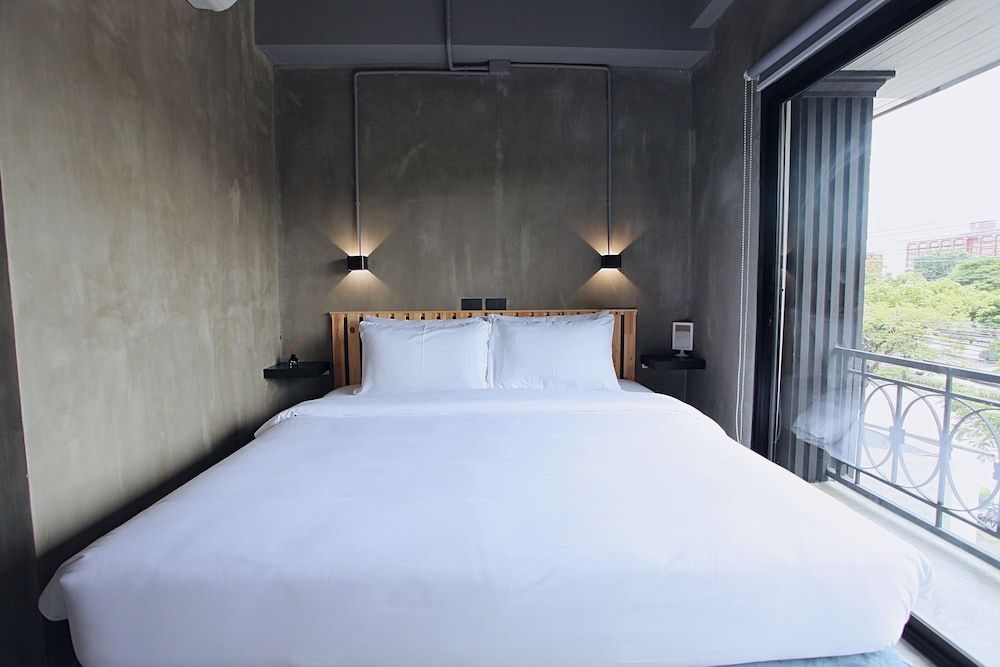 Inn Home Deluxe Double Room 3